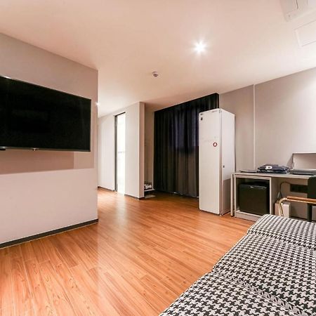 Pohang Brown Dot Hotel Dış mekan fotoğraf