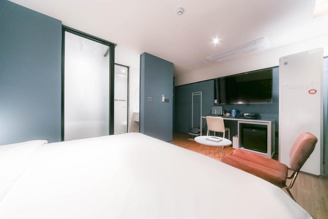 Pohang Brown Dot Hotel Dış mekan fotoğraf
