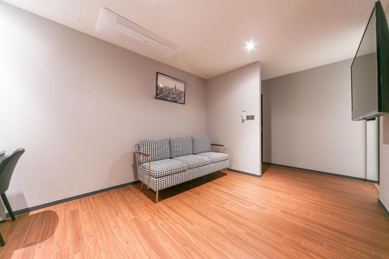 Pohang Brown Dot Hotel Dış mekan fotoğraf
